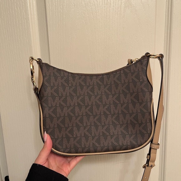 BRAND NEW Michael Kors Brown Crossbody Bag - Picture 6 of 11